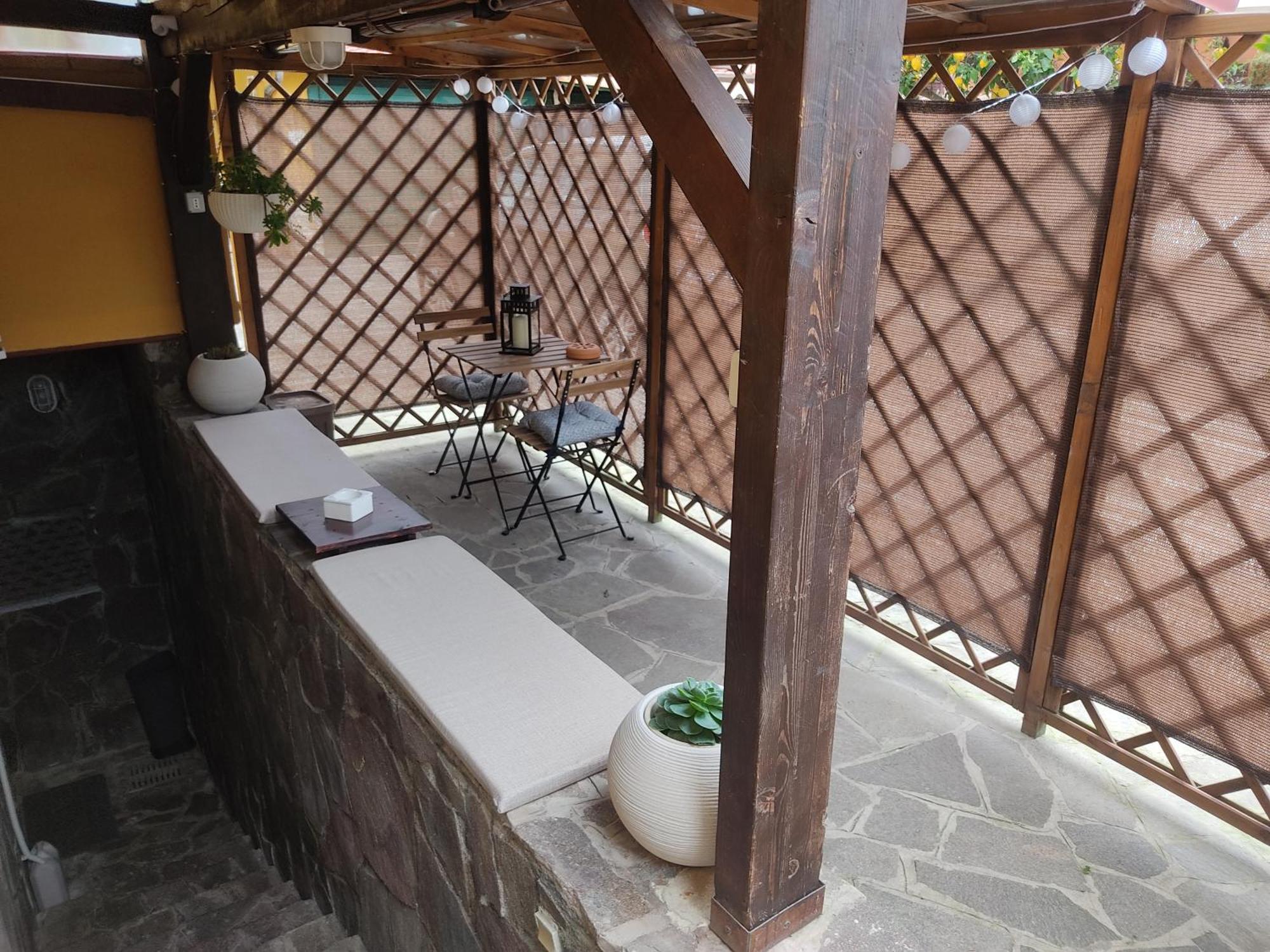 Sweethome Appartamento In Villa Privata Varcaturo Bagian luar foto