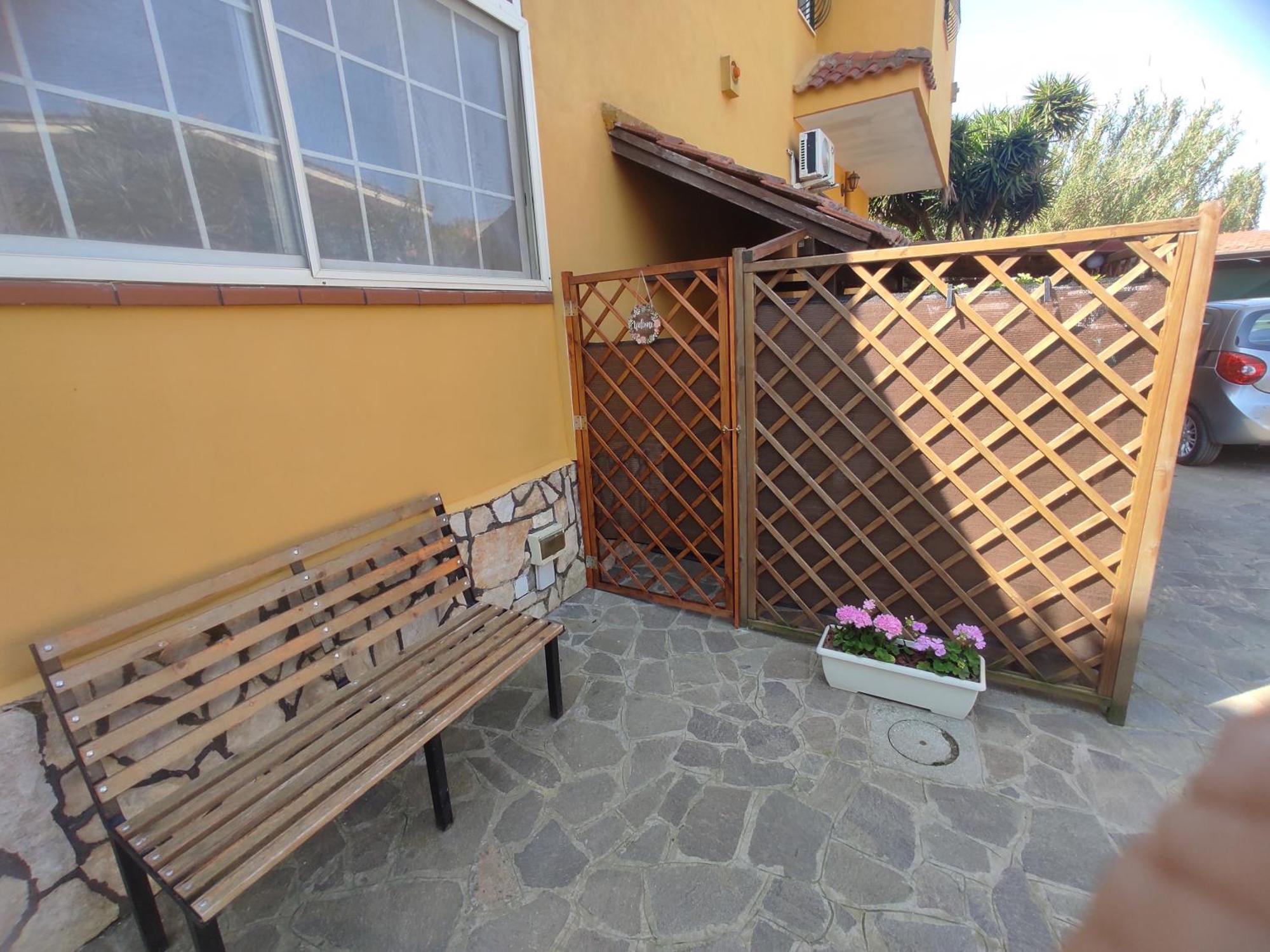 Sweethome Appartamento In Villa Privata Varcaturo Bagian luar foto